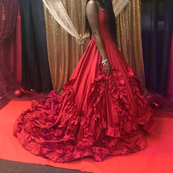 Sherri Hill Dresses & Skirts - Sherri Hill Red gown - prom dress